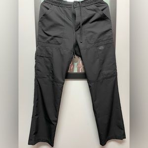 Dickie’s black scrub pant